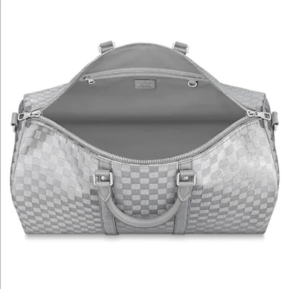 Louis Vuitton Glitter Damier Keepall Mens LV SS22 Runway by Virgil Abloh - Picture 8 of 17